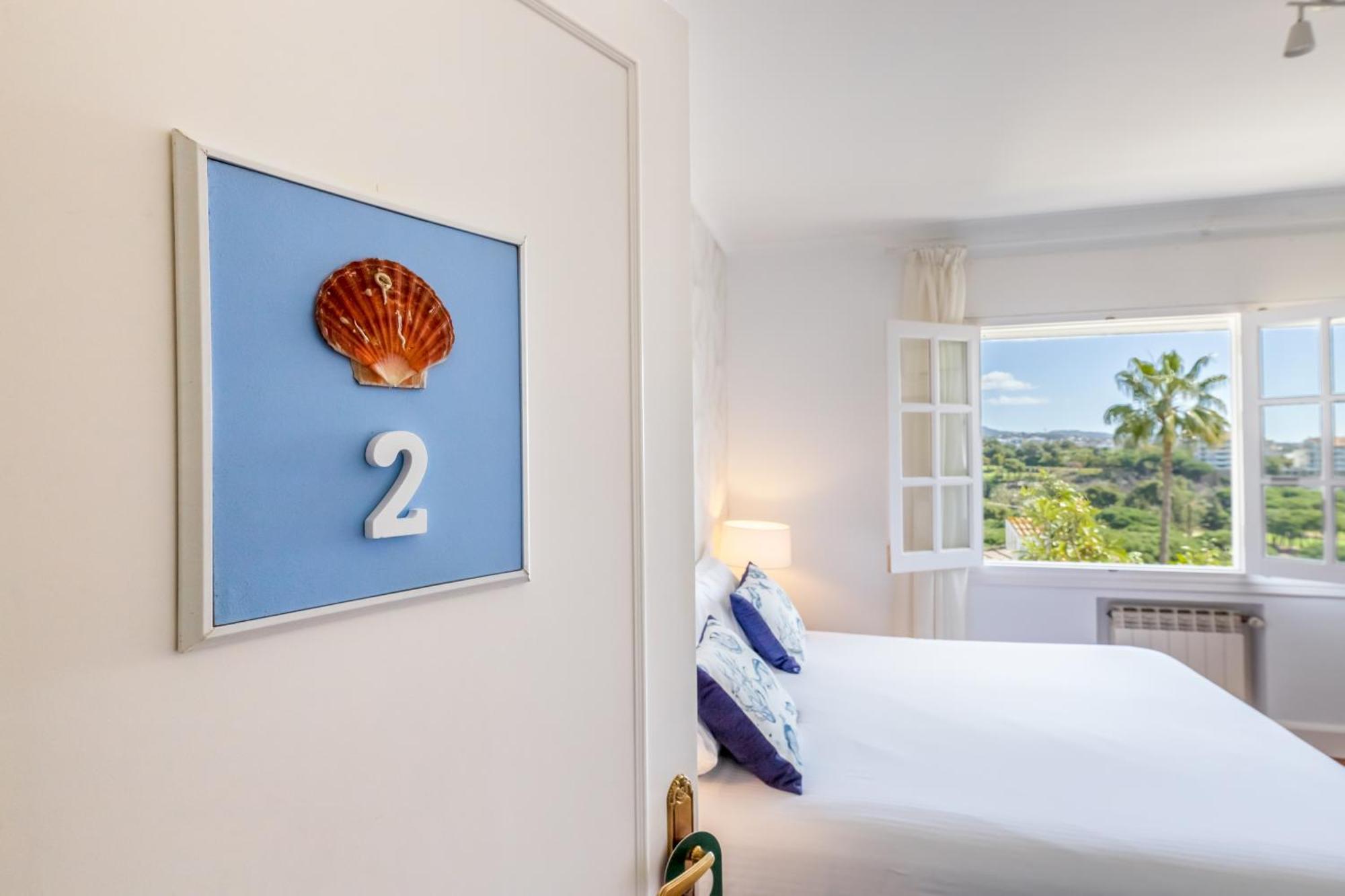 Aurora Boutique House - Only Adults Bed & Breakfast Marbella Exterior photo